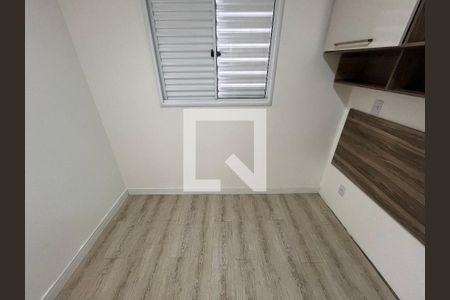Quarto 1 de apartamento para alugar com 2 quartos, 49m² em Vila Carmosina, São Paulo