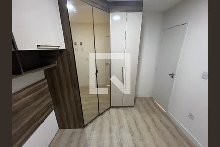 Quarto 1 de apartamento para alugar com 2 quartos, 49m² em Vila Carmosina, São Paulo