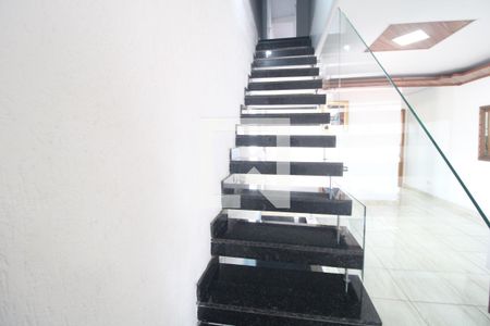 Escada de casa à venda com 3 quartos, 300m² em Vila dos Andradas, São Paulo