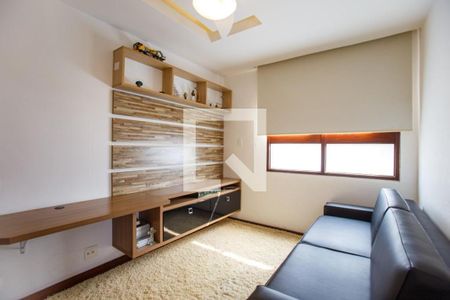 Casa à venda com 6 quartos, 800m² em Piratininga, Niterói