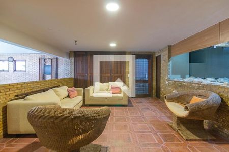 Casa à venda com 6 quartos, 800m² em Piratininga, Niterói