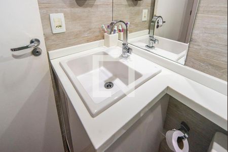 Banheiro Social de apartamento à venda com 3 quartos, 67m² em Parque Sao Vicente, Santo André