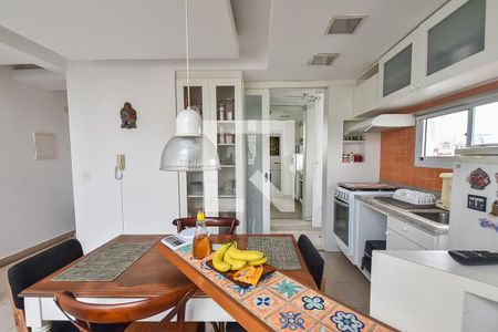 Cozinha de apartamento à venda com 1 quarto, 60m² em Vila Mariana, São Paulo