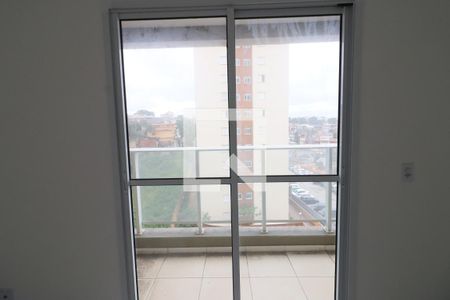 Sala de apartamento à venda com 2 quartos, 47m² em Quitaúna, Osasco