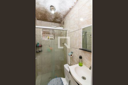 Banheiro de casa à venda com 2 quartos, 150m² em Havaí, Belo Horizonte