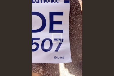 Placa de apartamento à venda com 3 quartos, 80m² em Centro Histórico, Porto Alegre