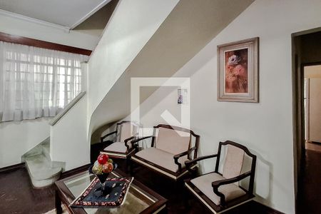 Sala de casa à venda com 5 quartos, 300m² em Vila Monumento, São Paulo