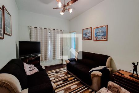 Sala de TV de casa à venda com 3 quartos, 300m² em Vila Monumento, São Paulo