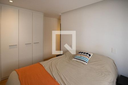 Suíte  de apartamento à venda com 2 quartos, 63m² em Vila Guilherme, São Paulo