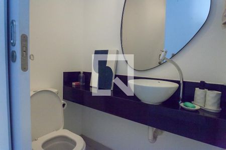 Lavabo de apartamento para alugar com 2 quartos, 61m² em Floresta, Belo Horizonte