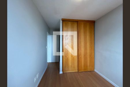 Quarto 2 de apartamento para alugar com 2 quartos, 59m² em Vila Mangalot, São Paulo