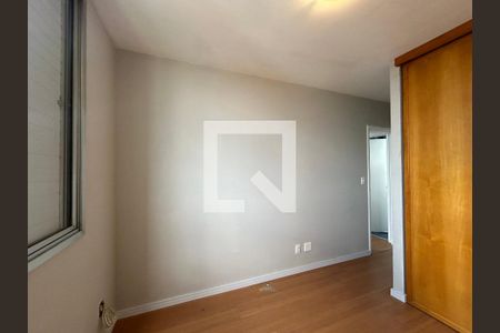 Quarto 2 de apartamento para alugar com 2 quartos, 59m² em Vila Mangalot, São Paulo