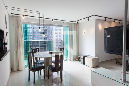 sala de apartamento para alugar com 2 quartos, 78m² em Vila da Serra, Nova Lima