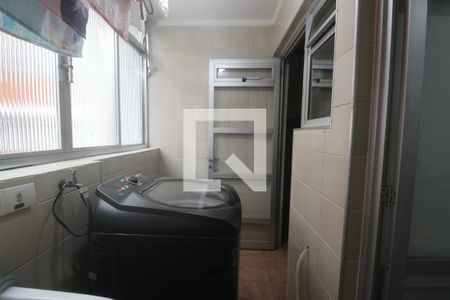 Área de Serviço de apartamento para alugar com 4 quartos, 93m² em Jardim Las Palmas, Guarujá