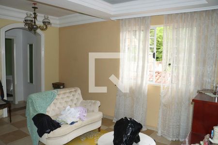 Casa para alugar com 3 quartos, 630m² em Jardim Santa Paula, Cotia