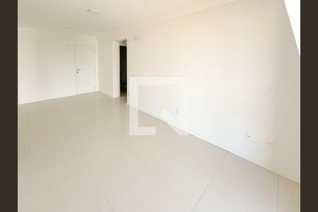Sala de apartamento para alugar com 1 quarto, 68m² em Barreiros, São José