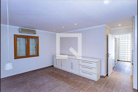 Casa à venda com 3 quartos, 314m² em City América, São Paulo