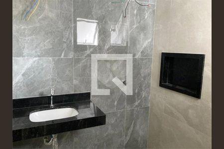 Casa à venda com 3 quartos, 116m² em Jardim Alzira, São Paulo