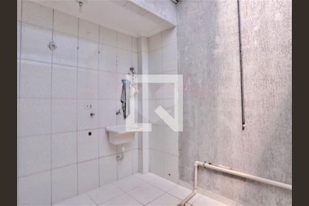 Casa à venda com 2 quartos, 73m² em Vila Dalila, São Paulo