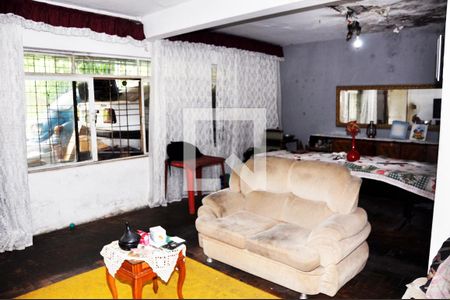 Detalhe - Sala e Sala de Jantar de casa à venda com 2 quartos, 250m² em Jardim Monjolo, São Paulo