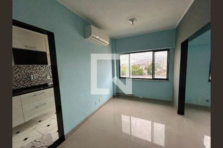 Sala de apartamento à venda com 2 quartos, 48m² em Del Castilho, Rio de Janeiro