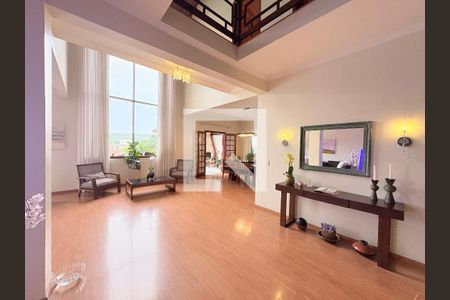 Sala de casa para alugar com 5 quartos, 420m² em Jardim das Samambaias, Jundiaí