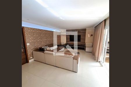 Casa à venda com 4 quartos, 205m² em Interlagos, São Paulo