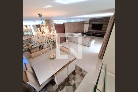 Casa à venda com 4 quartos, 205m² em Interlagos, São Paulo