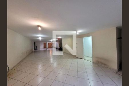 Casa à venda com 3 quartos, 411m² em Santa Paula, São Caetano do Sul