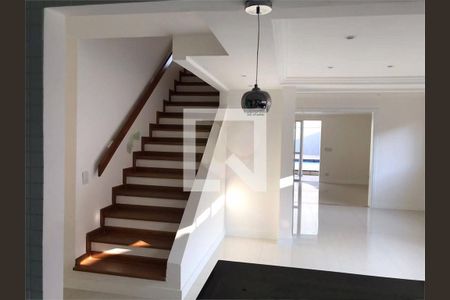 Casa para alugar com 4 quartos, 400m² em Alphaville, Santana de Parnaíba