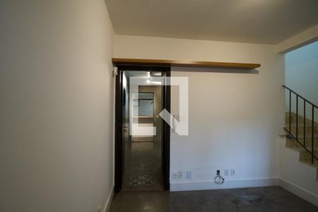 Sala de casa para alugar com 2 quartos, 160m² em Pinheiros, São Paulo