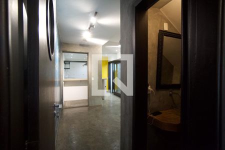 Lavabo de casa para alugar com 2 quartos, 160m² em Pinheiros, São Paulo