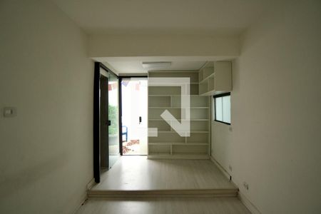 Suíte 1 de casa para alugar com 2 quartos, 160m² em Pinheiros, São Paulo