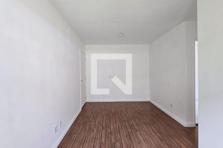 Sala de apartamento para alugar com 2 quartos, 48m² em Ferrazópolis, São Bernardo do Campo