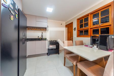 Cozinha - Armários de casa de condomínio para alugar com 2 quartos, 75m² em Viamópolis, Viamão