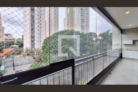 Varanda e área de serviço de apartamento à venda com 2 quartos, 72m² em Vila Romana, São Paulo