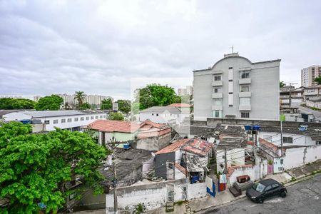 Vista do Quarto 1 de apartamento para alugar com 2 quartos, 65m² em Jardim Santa Terezinha, Taboão da Serra