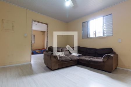Sala de casa à venda com 4 quartos, 150m² em Vila Araguaia, São Paulo
