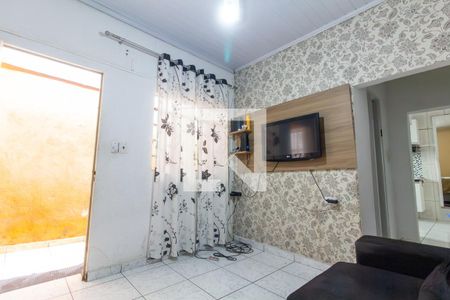 Sala 2 de casa à venda com 4 quartos, 225m² em Vila Araguaia, São Paulo