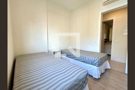 Quarto de apartamento para alugar com 2 quartos, 89m² em Agronômica, Florianópolis