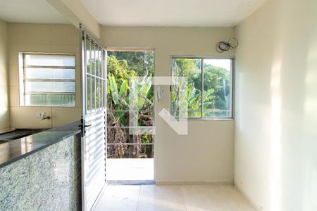 Sala de apartamento para alugar com 1 quarto, 27m² em Jardim Marilu, Cotia