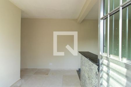 Sala de apartamento para alugar com 1 quarto, 27m² em Jardim Marilu, Cotia