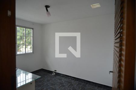 Quarto 2 de casa à venda com 1 quarto, 140m² em Vila Camilópolis, Santo André