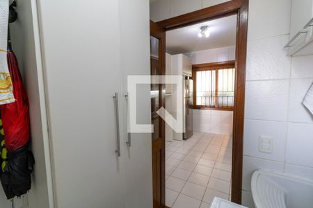 Área de Serviço de casa à venda com 3 quartos, 154m² em Campo Novo, Porto Alegre