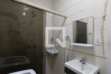 Banheiro de apartamento para alugar com 1 quarto, 30m² em Copacabana, Rio de Janeiro
