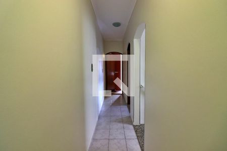 Corredor de casa à venda com 4 quartos, 188m² em Jordanópolis, São Bernardo do Campo