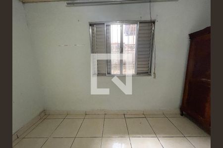 Quarto 2 de casa para alugar com 3 quartos, 270m² em Jardim Esmeralda, São Paulo