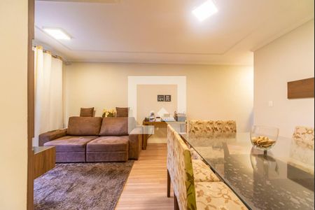 Sala de apartamento à venda com 3 quartos, 70m² em Jardim do Estádio, Santo André