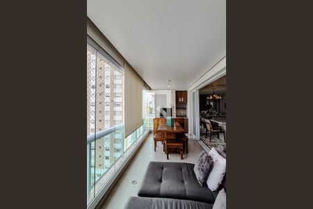 Varanda da Sala de apartamento à venda com 3 quartos, 127m² em Vila Romana, São Paulo