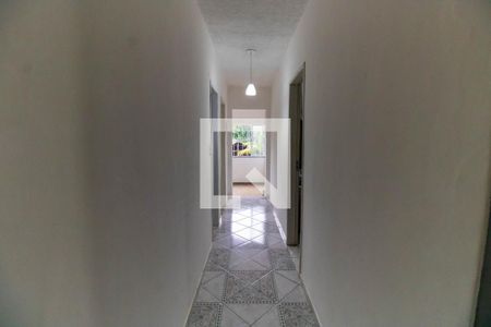 Corredor de casa à venda com 4 quartos, 327m² em Serra Grande, Niterói